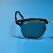 新型スマートグラス「Ray-Ban Meta」、アメリカで販売開始！