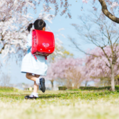 子どもたちの思いやアイデアをランドセルに！「ランアイ2024」の展示会を開催中