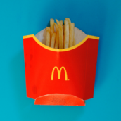 マクドナルド、公式VRワールド「McDonaldland VR」をオープン！