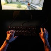 【10月25日開催】123日間連続開催のeスポーツプロジェクト「MetaMeカップ」最終決戦