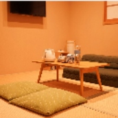 人気VRChatワールド「NAGiSA」作者が、新たなワールドを公開